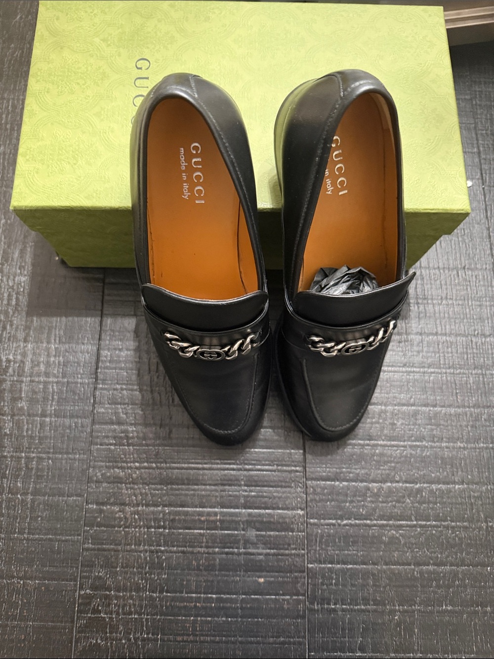 Gucci Black Leather Loafers with Silver Chain Detail - Picture 3 of 8